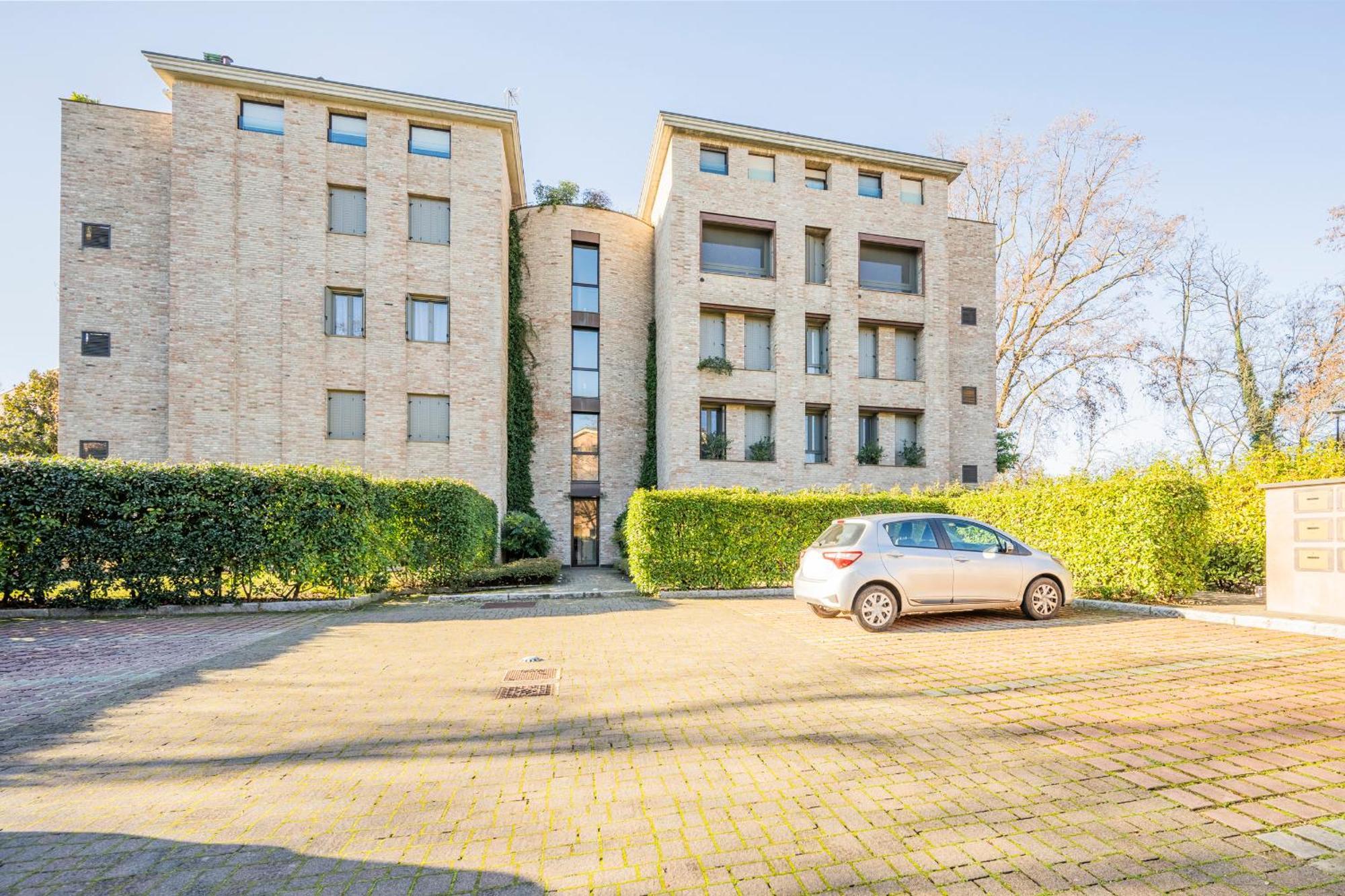 Balbi8 Apartment Parma Exterior foto